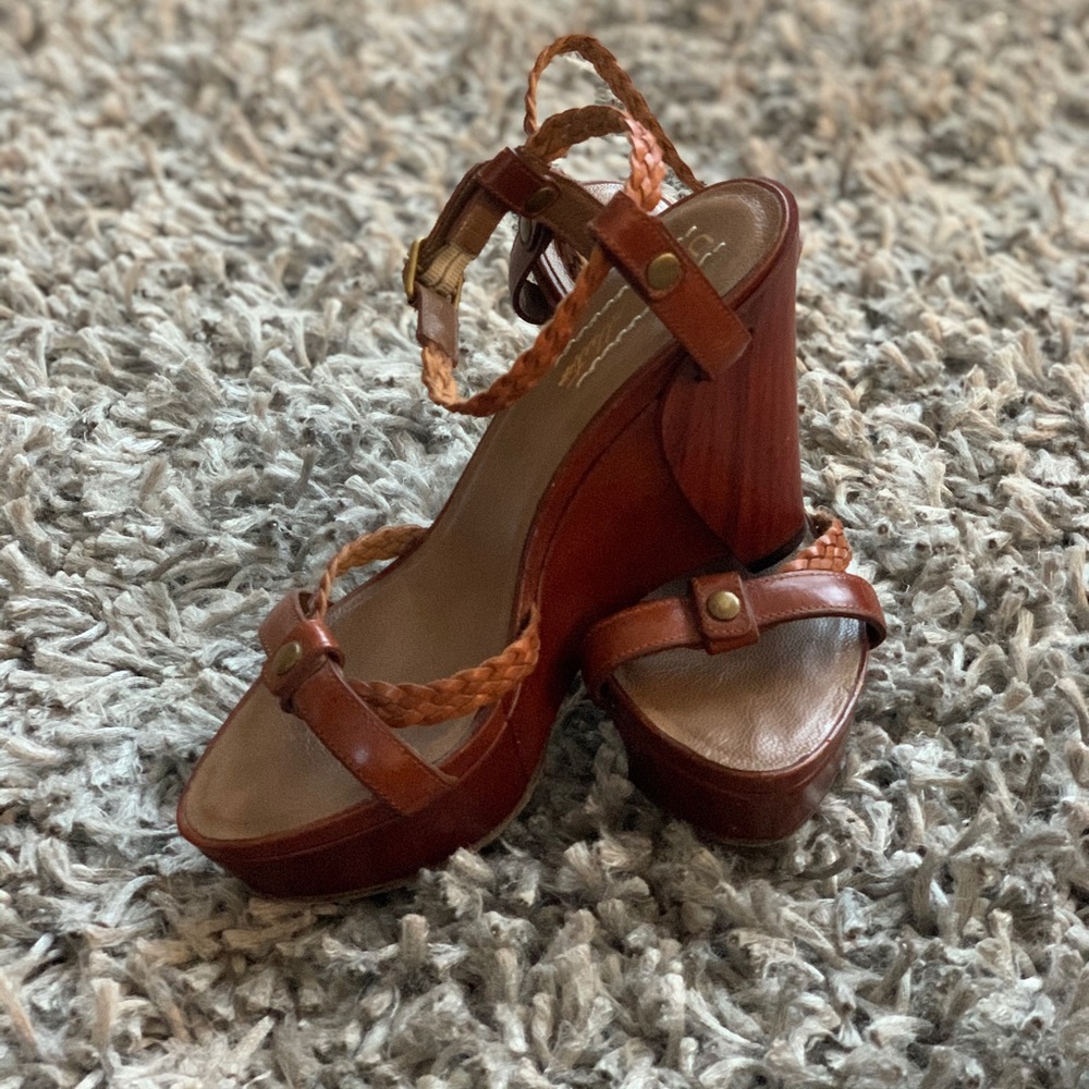 Ugg Australia wood, wedge sandals